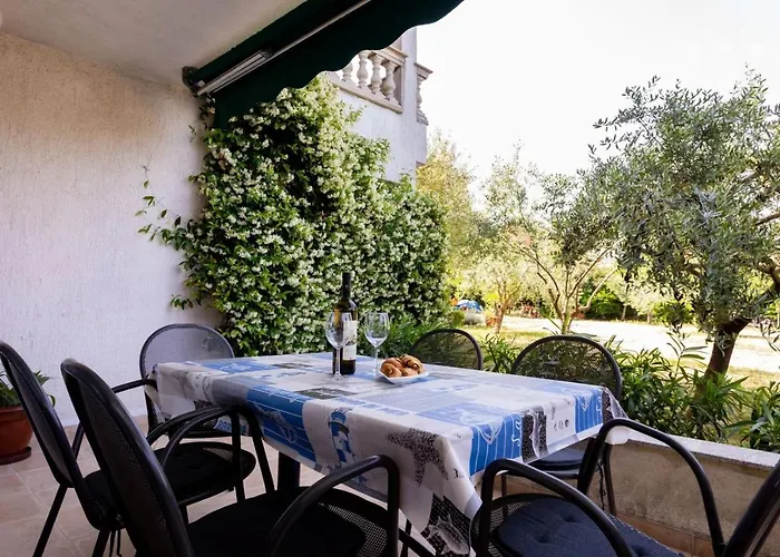 Casa de hóspedes Sersic Malinska