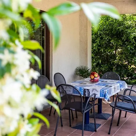 Πανσιόν Sersic Malinska